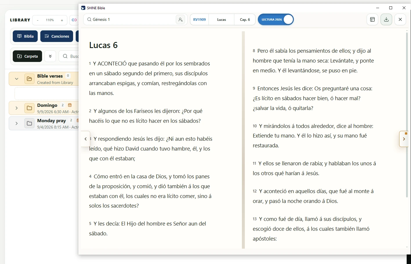 Biblia española en una ventana pop out separada